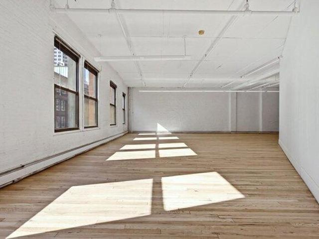 house with 1 bedroom, Boston MA ES105579162