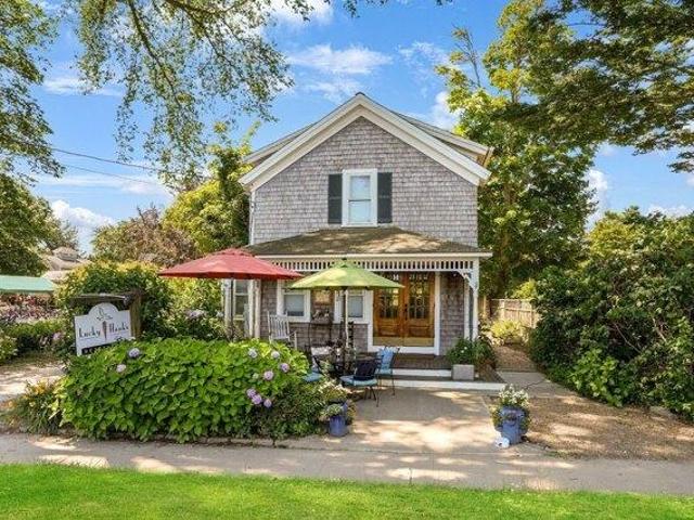 house with 1 bedroom, Edgartown MA ES105695456