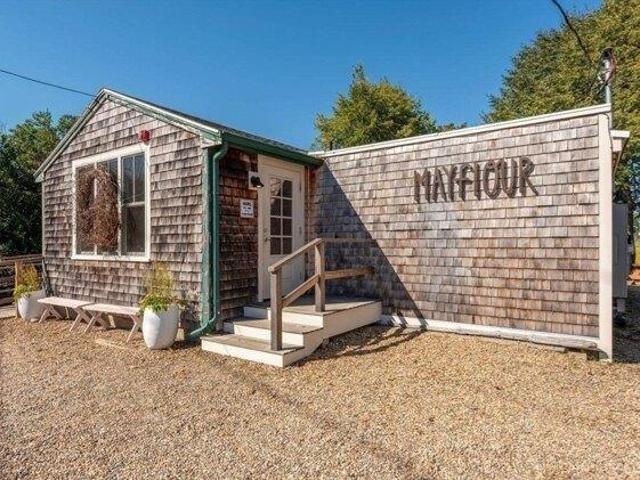 house with 1 bedroom, Essex MA ES105350869