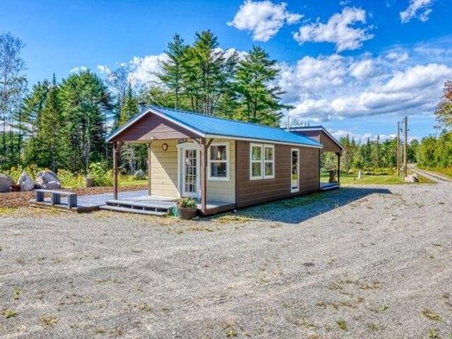 house with 1 bedroom, Fairfield ME ES105713498