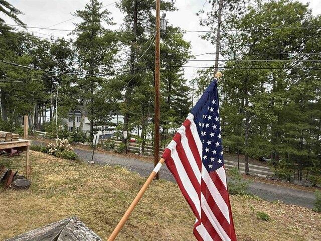 house with 1 bedroom, Gilford NH ES105558888