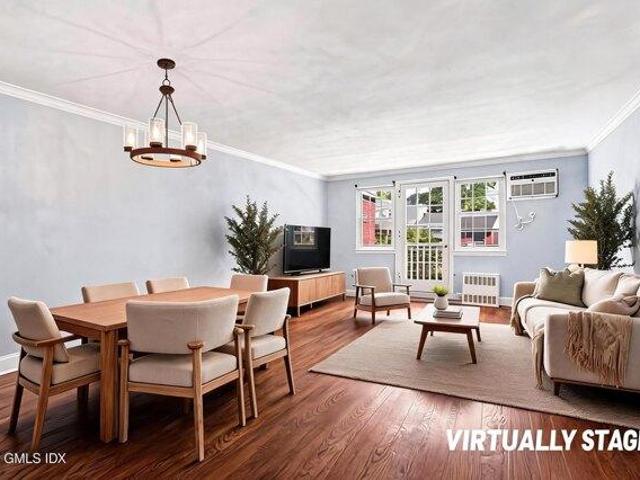 house with 1 bedroom, Greenwich CT ES104831559