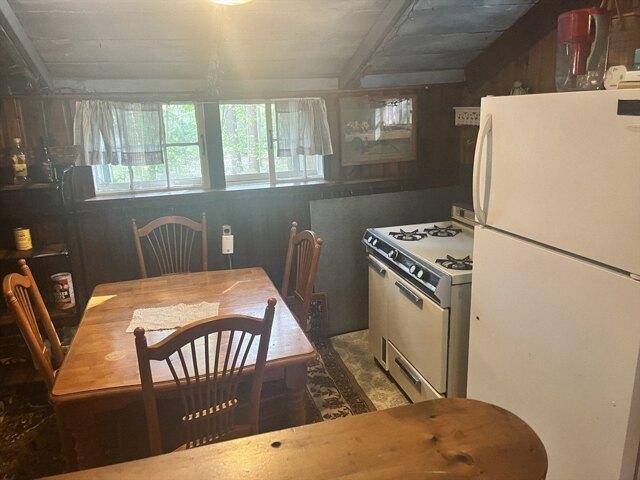 house with 1 bedroom, Hamilton MA DS104406615