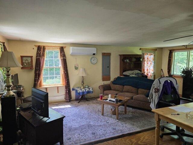 house with 1 bedroom, Lempster NH ES105443148