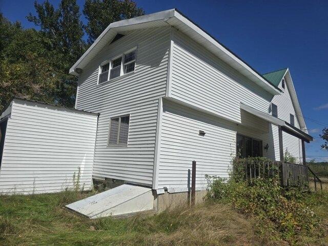 house with 1 bedroom, Livermore Falls ME ES105577227