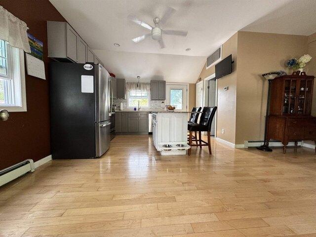 house with 1 bedroom, Manchester NH ES104299941
