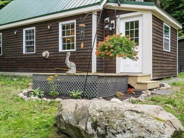 house with 1 bedroom, Montgomery VT ES105550768