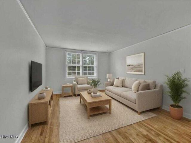 house with 1 bedroom, NC NC ES102629604