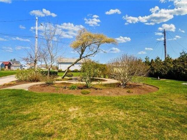 house with 1 bedroom, Narragansett RI ES105631104