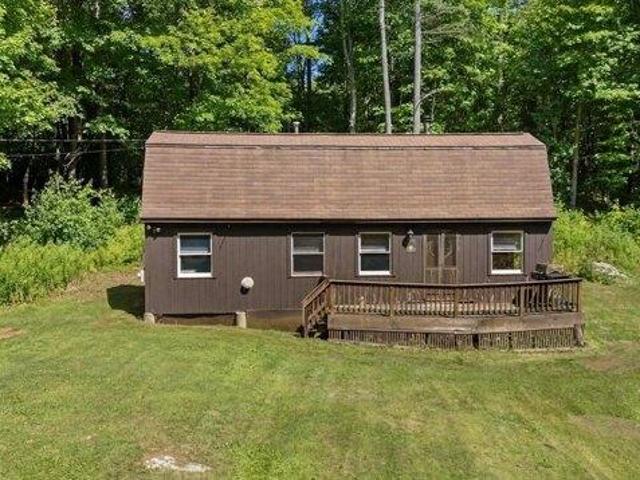 house with 1 bedroom, North Brookfield MA ES105318910