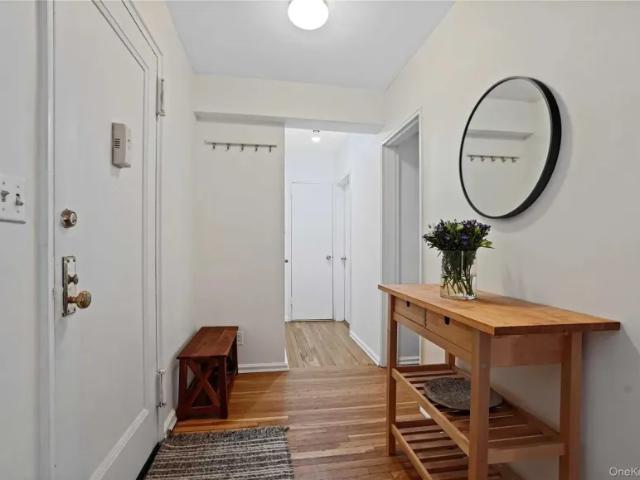 house with 1 bedroom, NY NY DLS102752882