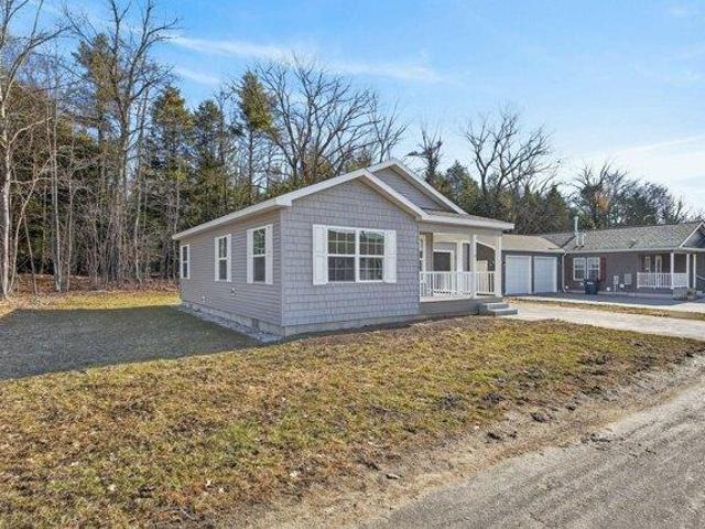 house with 1 bedroom, Scarborough ME ES105679052