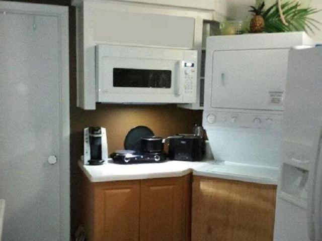 house with 1 bedroom, Sarasota FL ELS101038074