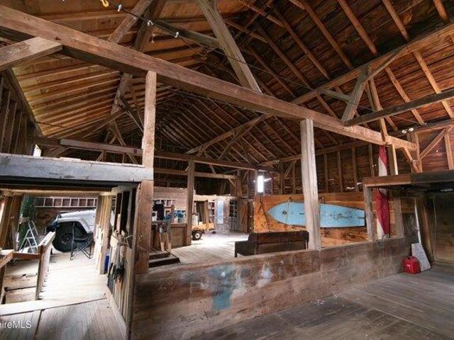 house with 1 bedroom, Stockbridge MA ES104901970