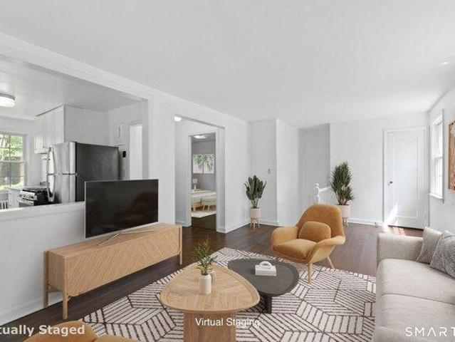 house with 1 bedroom, Stamford CT ES105588964