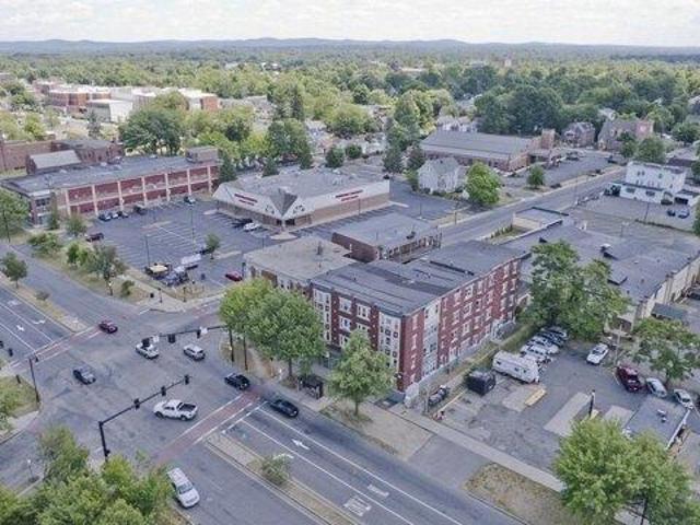 house with 25 bedroom, Springfield MA ES105478871