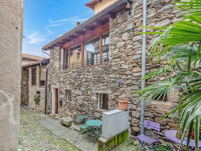 House with 2.5 rooms on sale in Bigorio 61 m² | dreamo. Ch