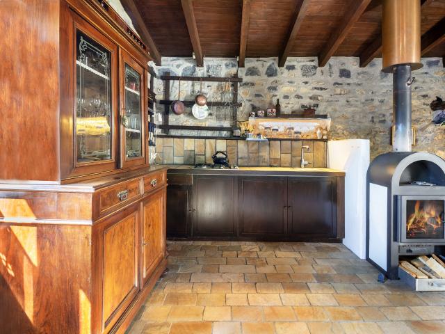 House with 2.5 rooms on sale in Cabbio/Uggine 44 m² | dreamo. Ch