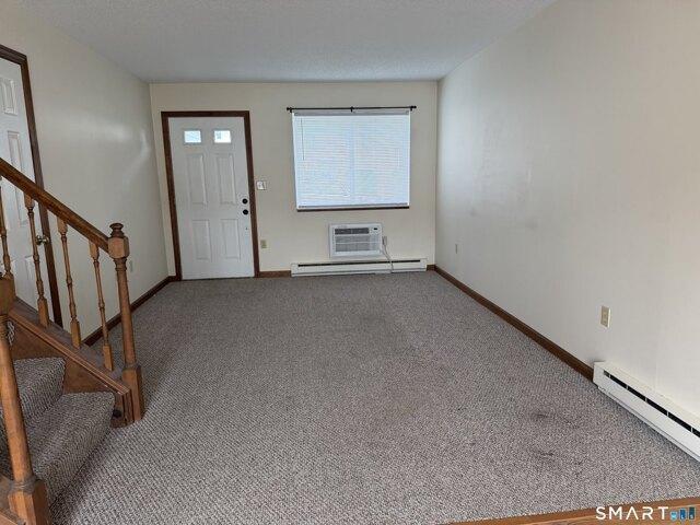 house with 2 bedroom, Thomaston CT ES105535062