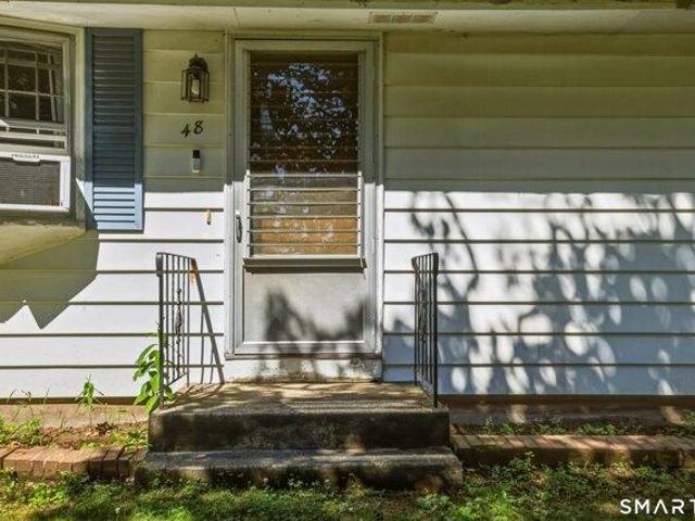 house with 2 bedroom, Tolland CT ES105537162