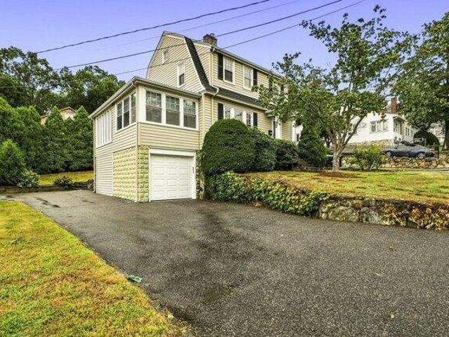 house with 2 bedroom, Waltham MA ES105477642