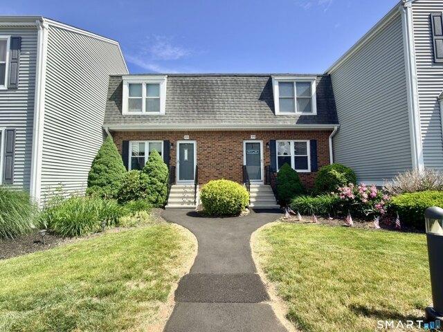 house with 2 bedroom, Wallingford CT ES105424578