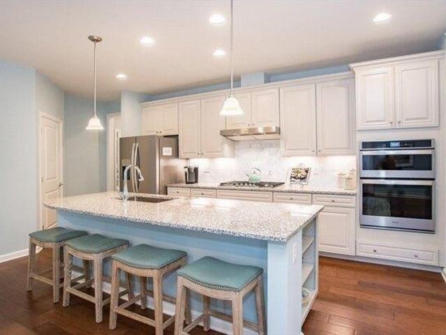 house with 2 bedroom, Walpole MA ES105478755