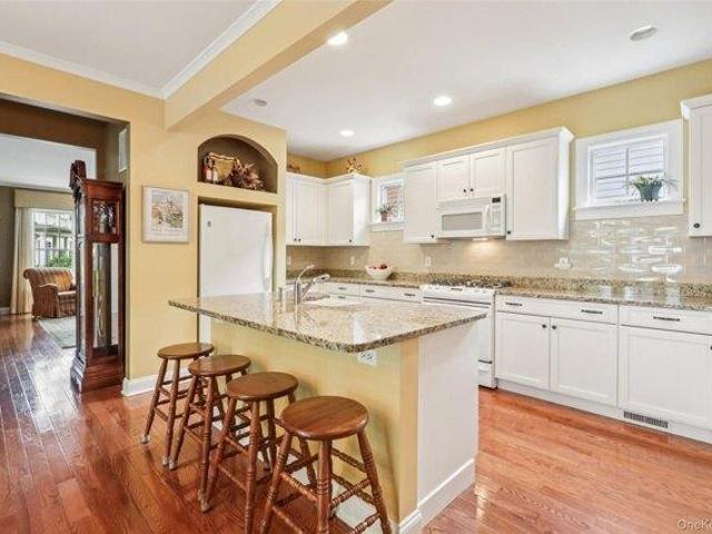 house with 2 bedroom, Warwick NY ES105291489