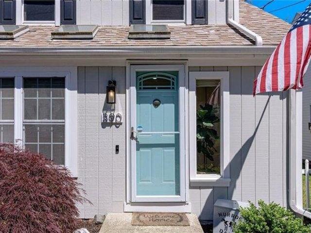 house with 2 bedroom, Warwick RI ES103442612