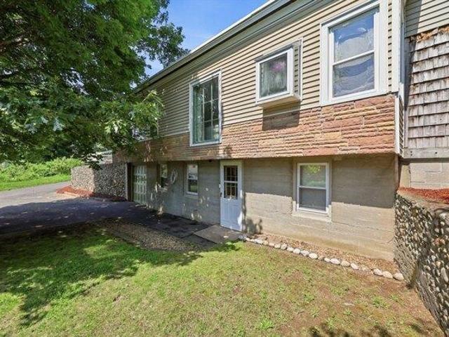 house with 2 bedroom, Ware MA ES104567059