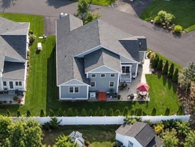house with 2 bedroom, Wareham MA ES105551216