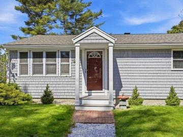 house with 2 bedroom, Wareham MA ES103441178