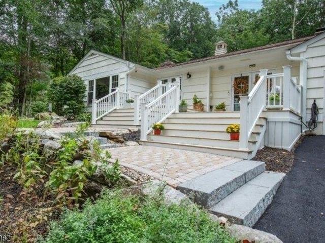 house with 2 bedroom, Washington Township NJ ES105557328