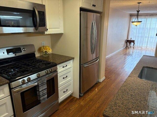 house with 2 bedroom, Waterbury CT ES105438228