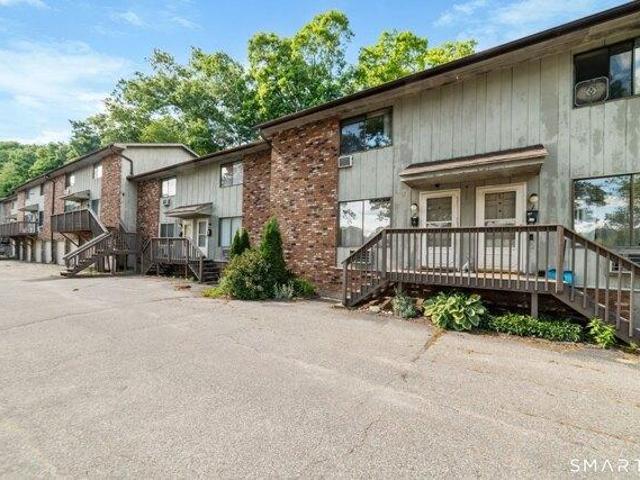 house with 2 bedroom, Waterbury CT ES105474631