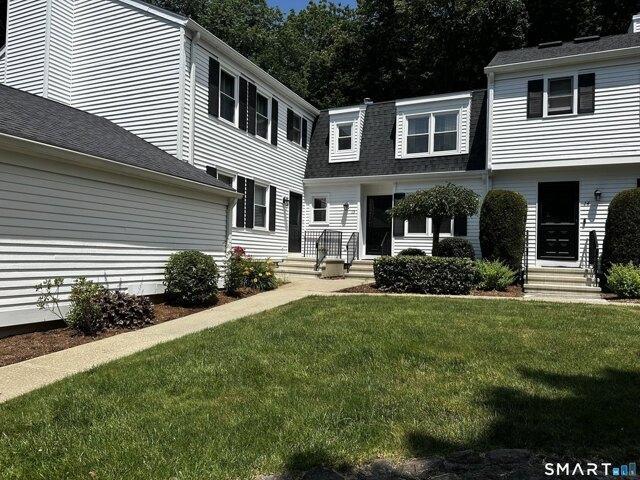 house with 2 bedroom, Watertown CT ES105427631