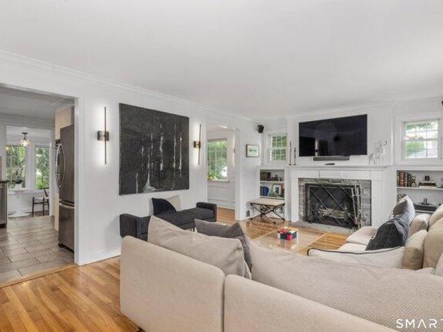 house with 2 bedroom, West Hartford CT ES105578445