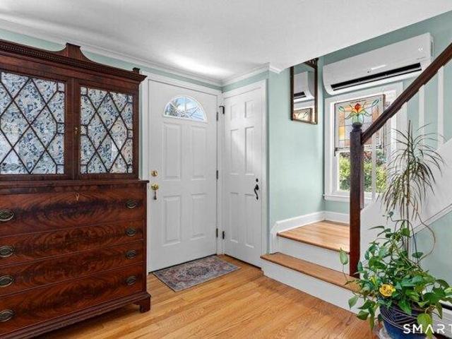 house with 2 bedroom, West Hartford CT ES105630185