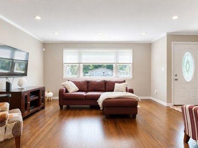 house with 2 bedroom, West Haven CT ES105414197
