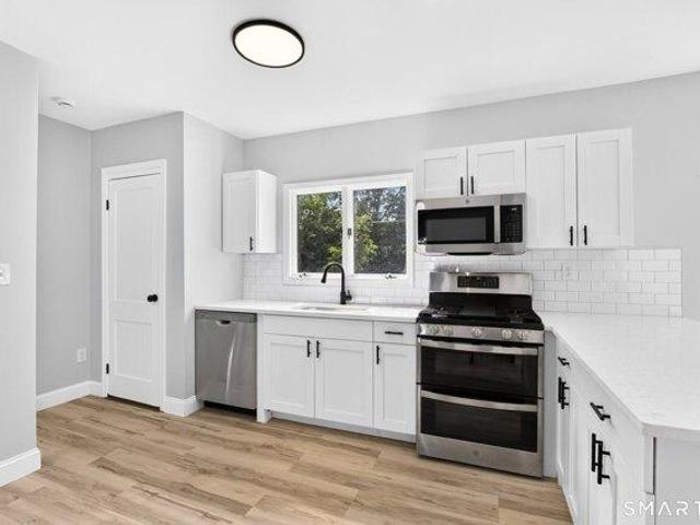 house with 2 bedroom, West Haven CT ES105549867