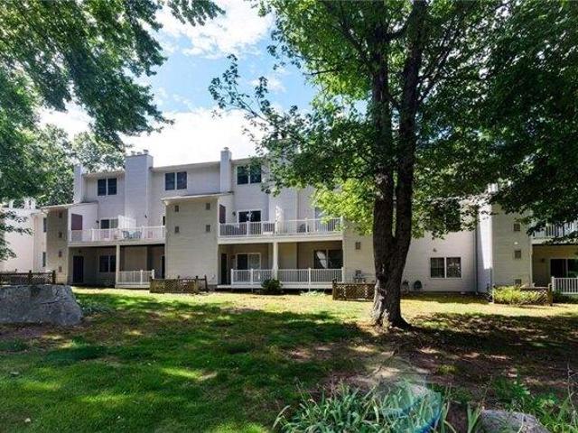 house with 2 bedroom, West Warwick RI ES105680008
