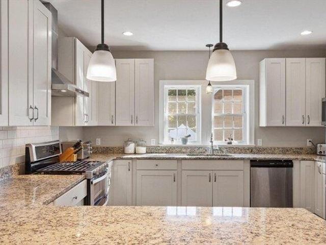 house with 2 bedroom, Westford MA ES104513847