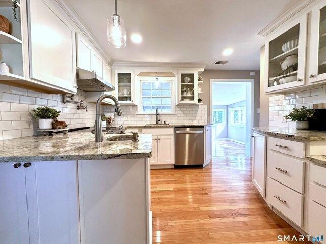 house with 2 bedroom, Wethersfield CT ES105611253