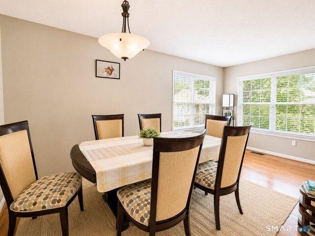 house with 2 bedroom, Windsor Locks CT ES105124336