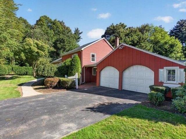 house with 2 bedroom, Wilbraham MA ES105561357