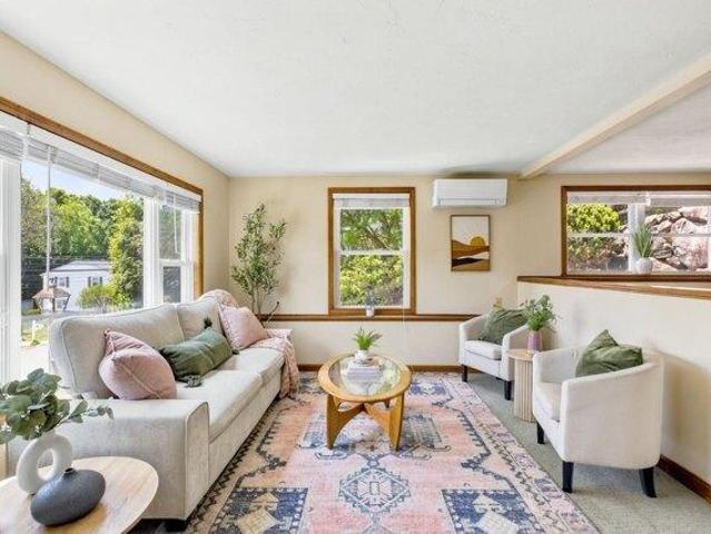 house with 2 bedroom, Woburn MA ES105533121