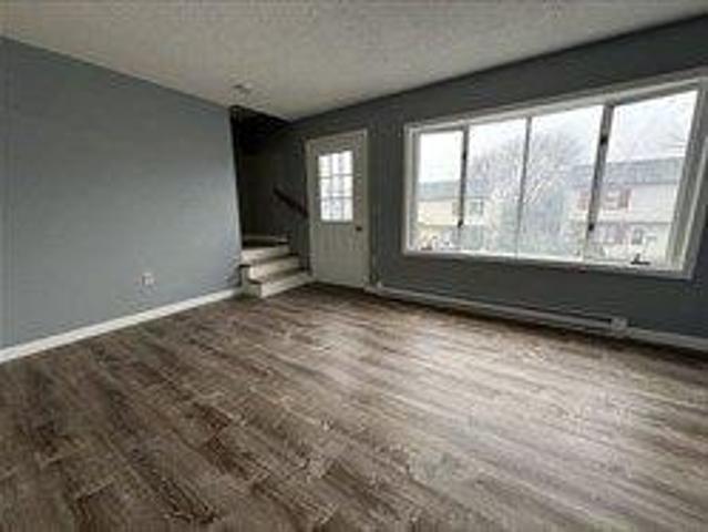 house with 2 bedroom, Worcester MA ES104480373