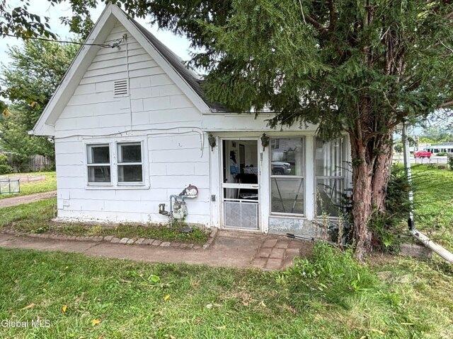 house with 2 bedroom, Wynantskill NY ES105319703