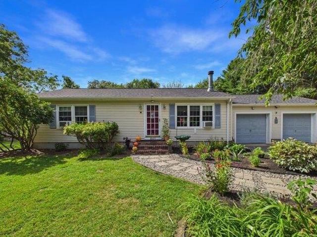 house with 2 bedroom, Acushnet MA ES105513549