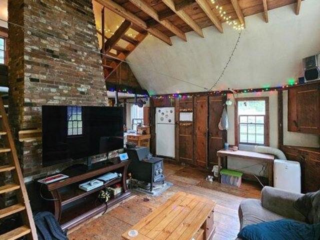 house with 2 bedroom, Acworth NH ES104543205